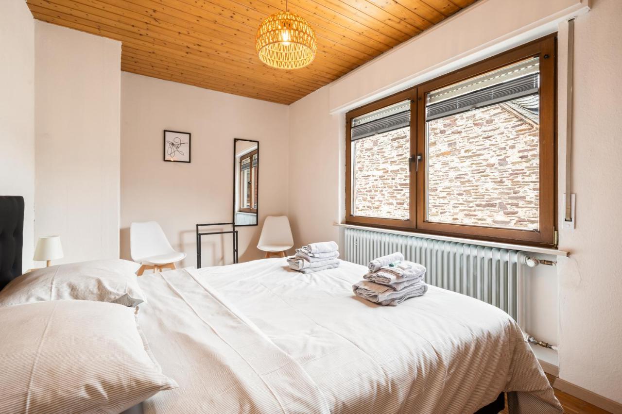 Haus Blaue Traube Mit Moselblick Apartment Ediger-Eller Exterior foto